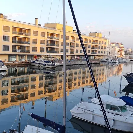 Portambar Appartement Empuriabrava Buitenkant foto